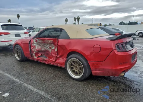 2013 Ford Mustang из США, поврежденный, VIN 1ZVBP8EM8D5204050